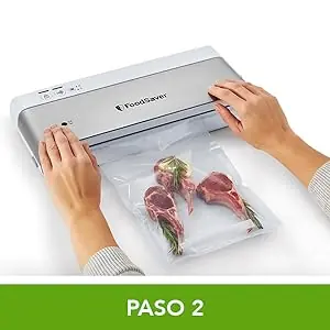 Envasadora al vacío FoodSaver VS0100X - Envasado paso 2: Cierra la tapa de la selladora